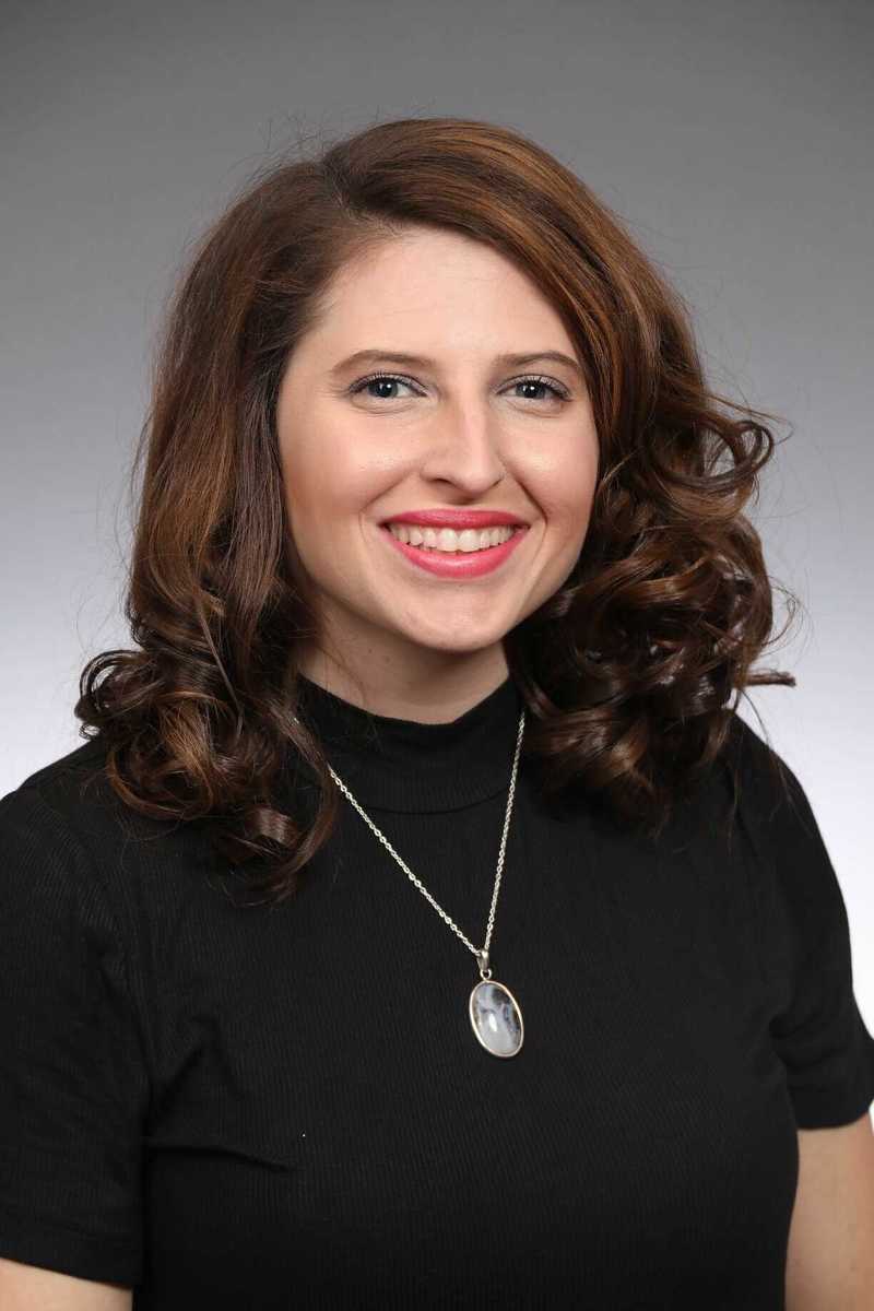 Dr. Lisa Perlow